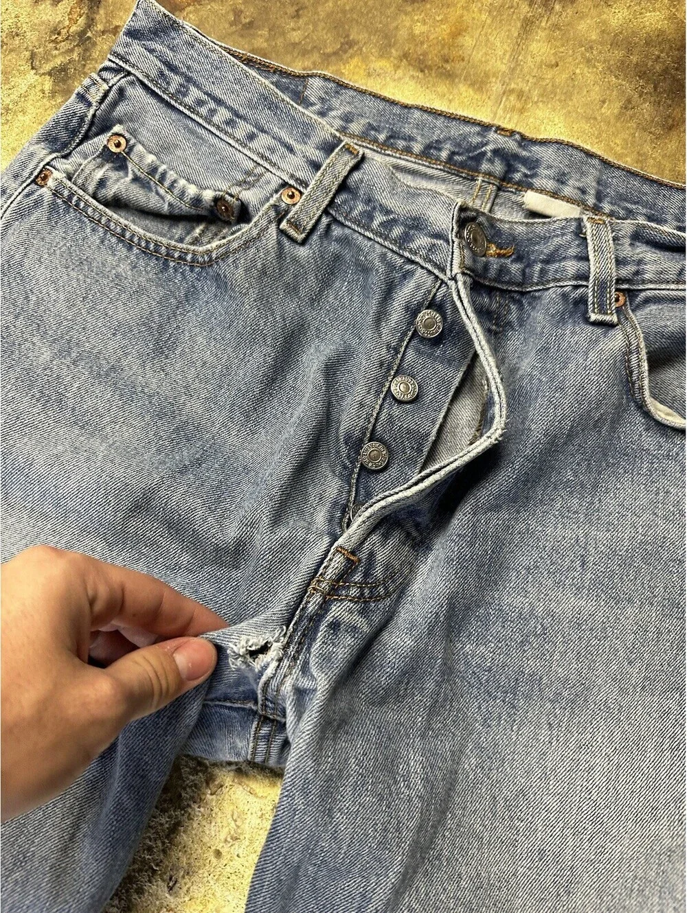 Vintage Levis 501 Jeans Mens 34x30 Blue Button Fly Made In USA Denim 90s